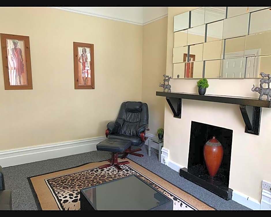 Marley Mansions Clarendon 65