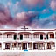 Verde Baja Hotel