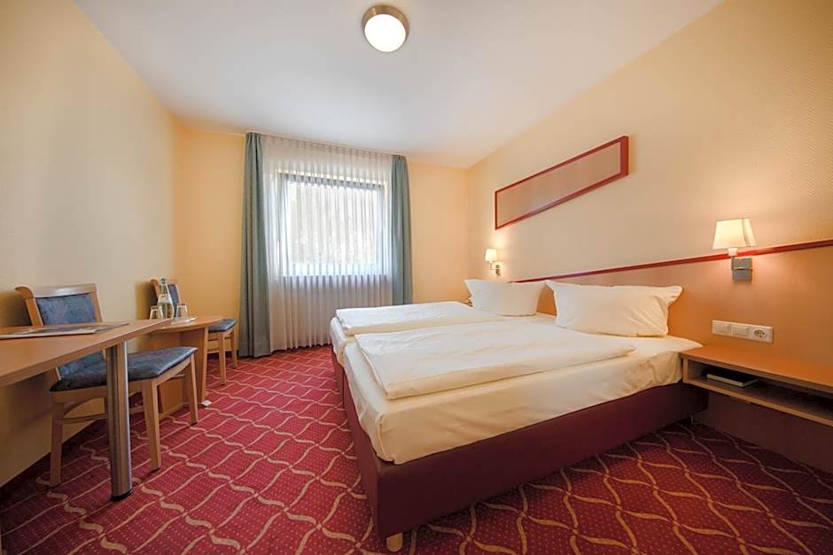 Montana Hotel