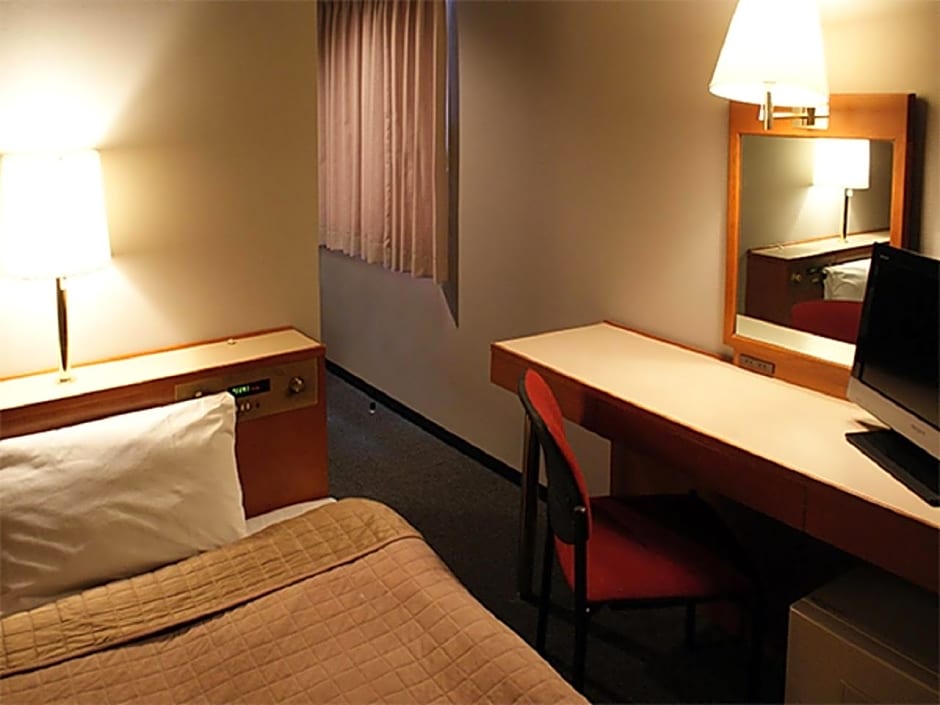 Hotel Livemax Hiratsuka Ekimae