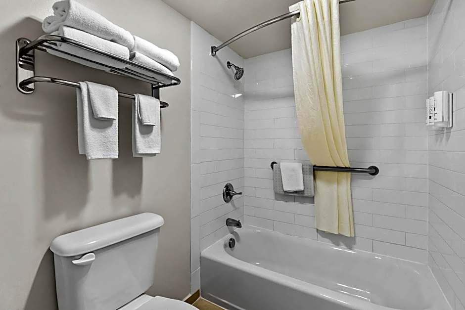 Quality Inn Kinston Hwy 70