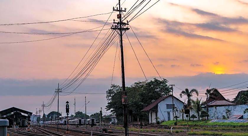 OYO 93390 Griya Pius Syariah Malioboro