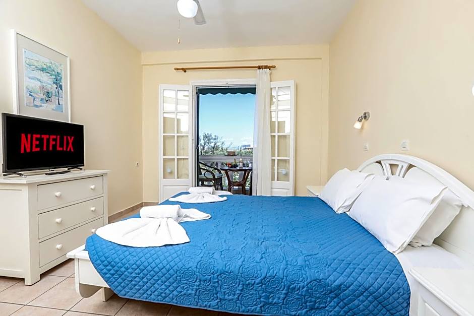 The Mayflower Studios & Apartments