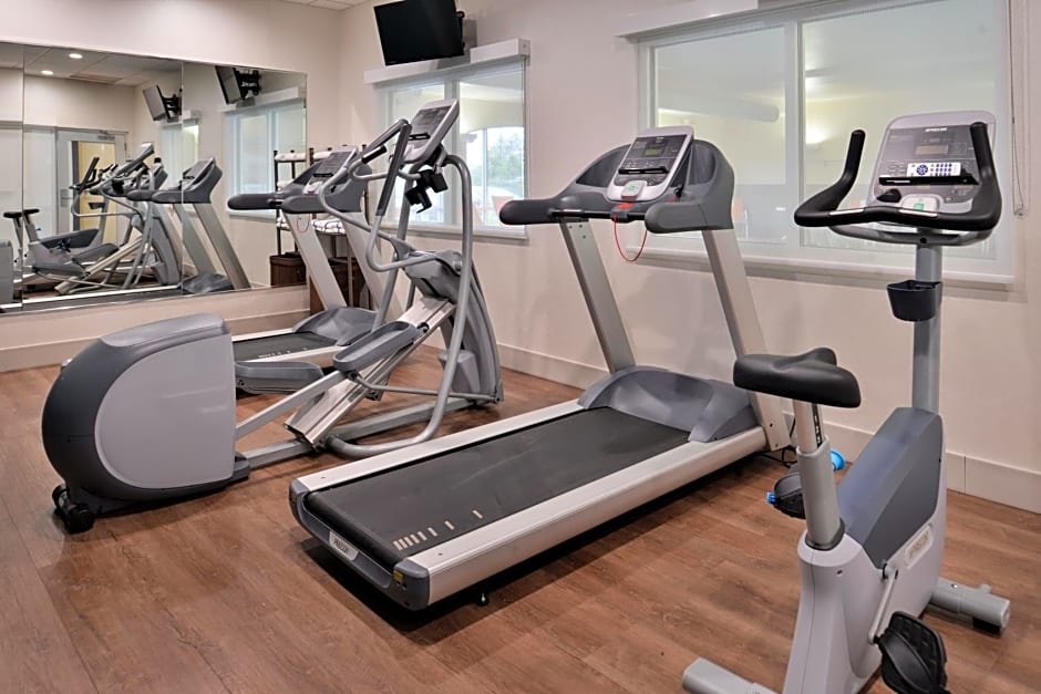 Holiday Inn Express Hotel and Suites Cincinnati - Mason By IHG