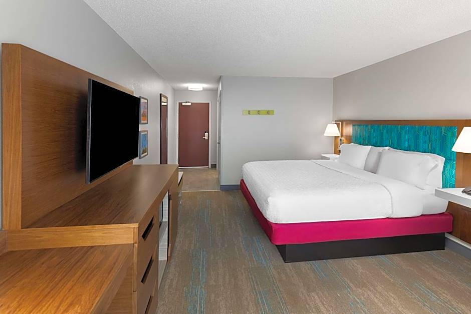 Hampton Inn By Hilton And Suites Dothan