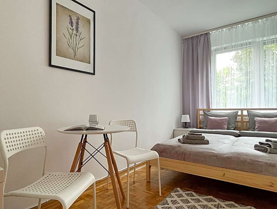 Flower House Warsaw Chopin Airport