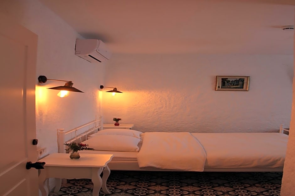 BADEMİÇİ OTEL