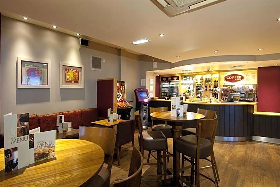 Premier Inn Sheffield City Centre (Angel Street)