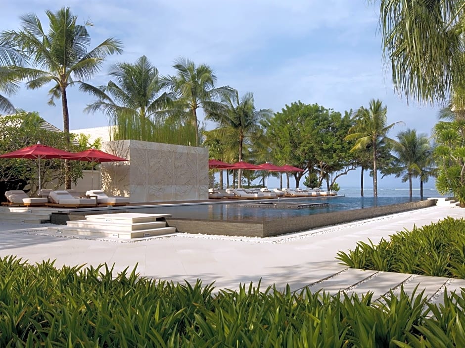 The Royal Santrian Luxury Beach Villas