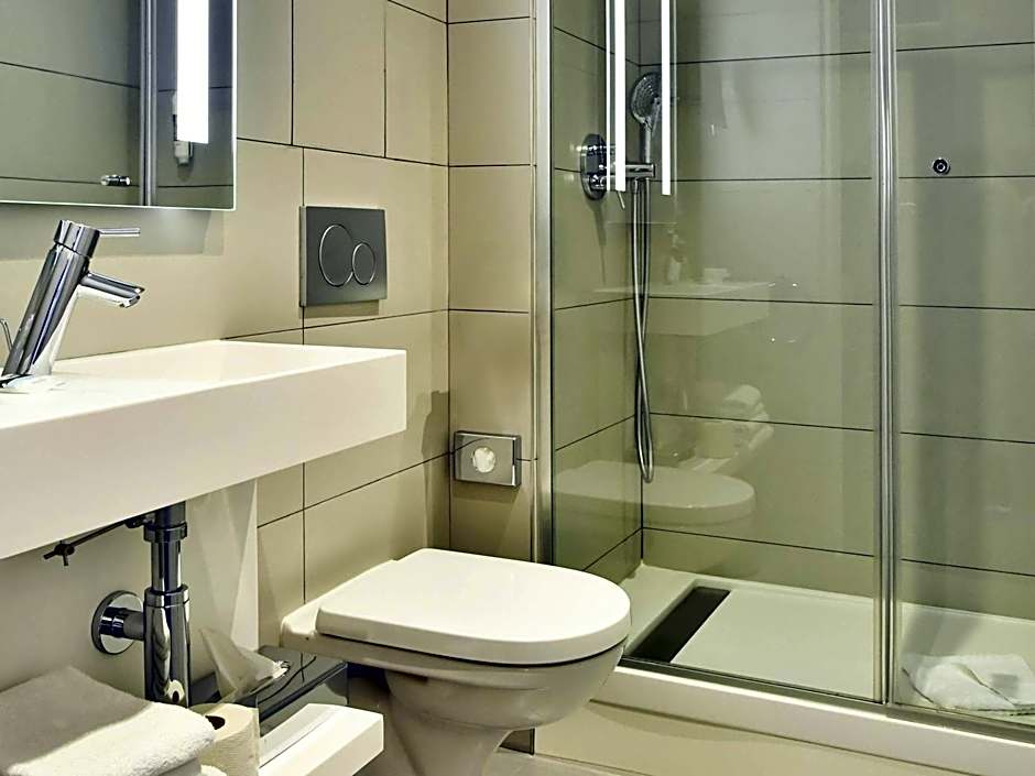 Mercure Paris Gare de l'Est Magenta Hotel