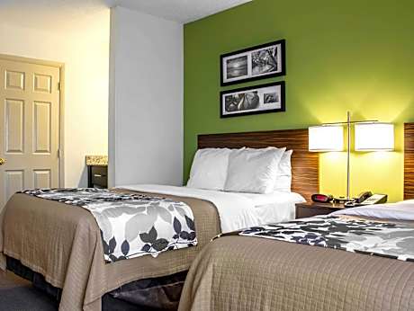 Double with 2 Double Beds - Non-Smoking