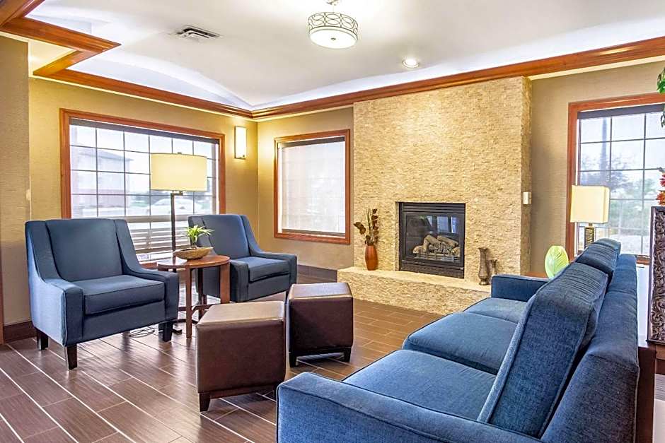 Comfort Inn & Suites Gillette near Campbell Medical Center