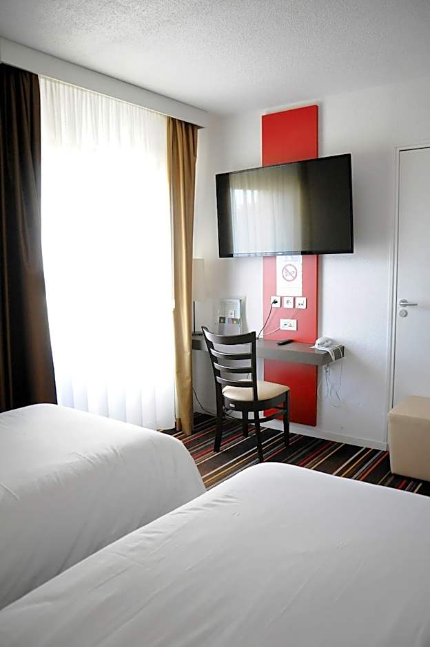ibis Styles Segre