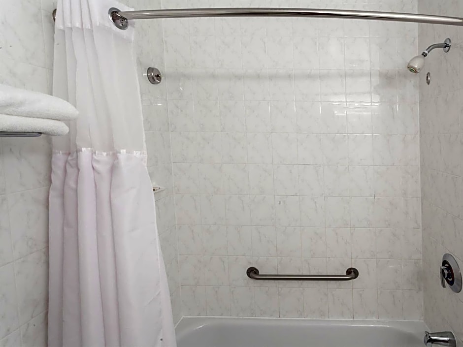 Thriftlodge by Wyndham Moncton