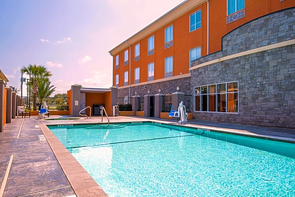 Holiday Inn Express Hotel & Suites Clute-Lake Jackson, an IHG Hotel