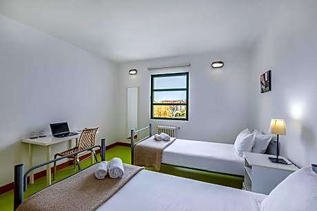 Twin Room with Shared Bathroom