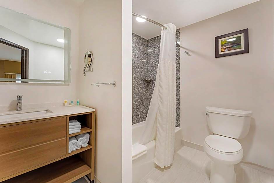 Comfort Suites Monroeville - Pittsburgh East