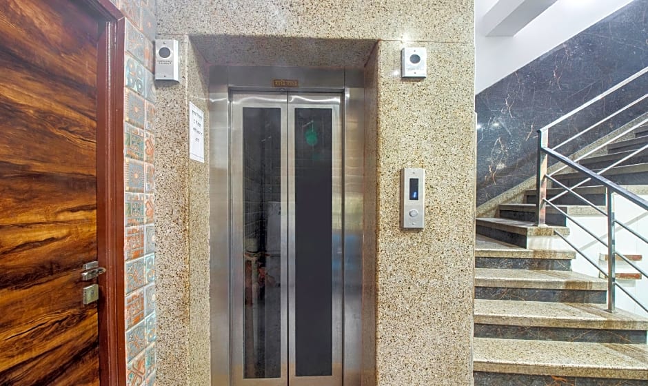 Treebo Shree Anand Dham, Vrindavan