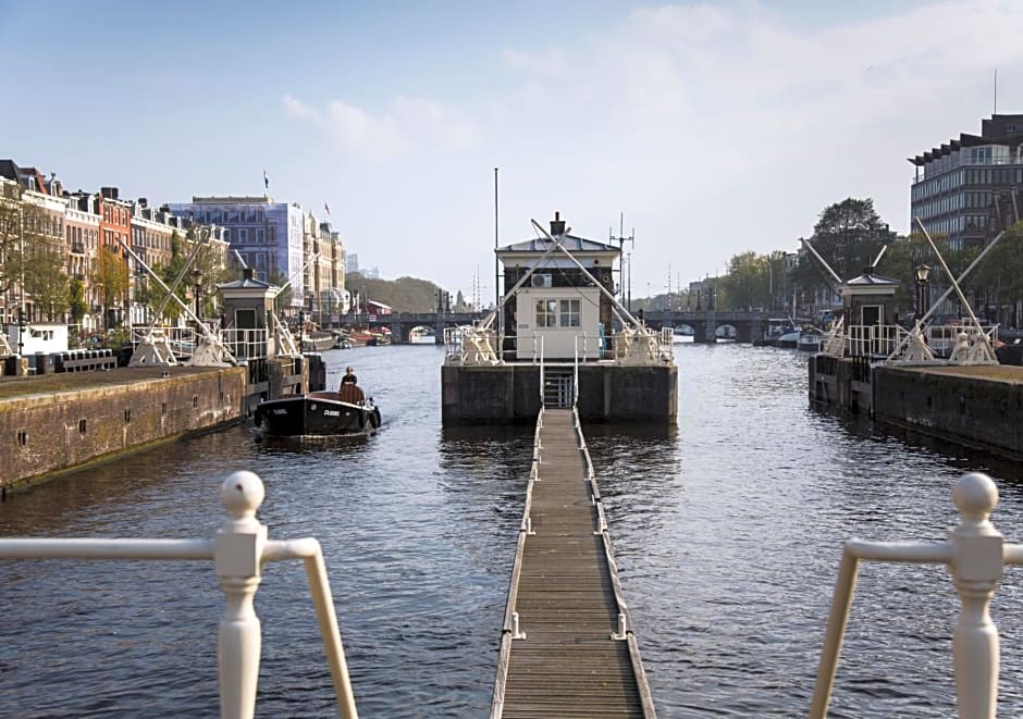 SWEETS - Amstelschutsluis