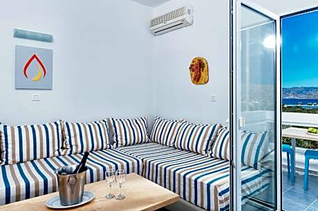 Family Room with Sea View