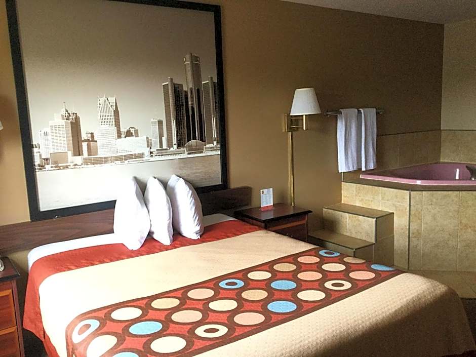 Super 8 by Wyndham Imlay City