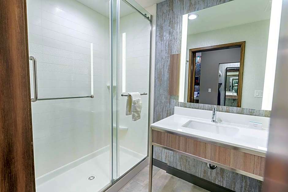 Hilton Garden Inn Wichita Downtown, Ks