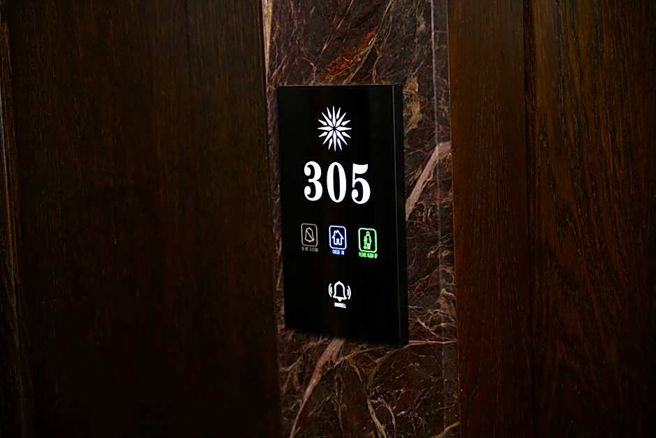 Hotel Macedonia Square