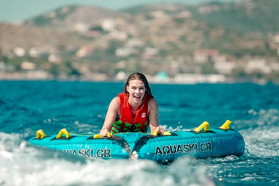 Grand Bleu Beach Resort