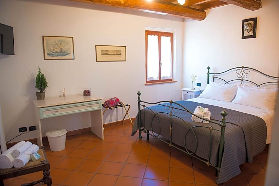 B&B I Pini Di Storaco