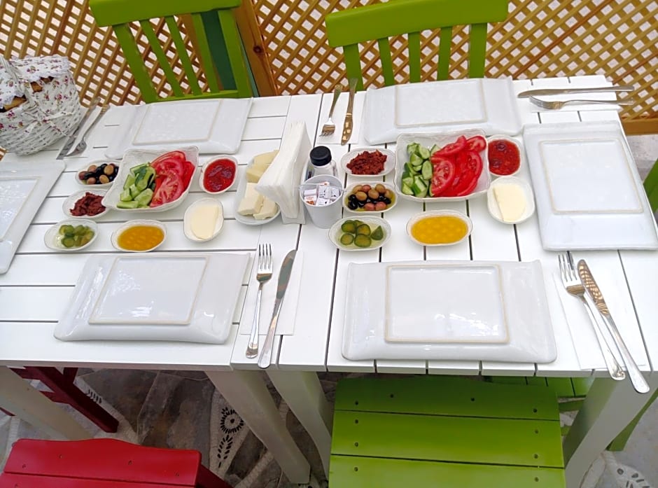 Alya Mou Butik Hotel
