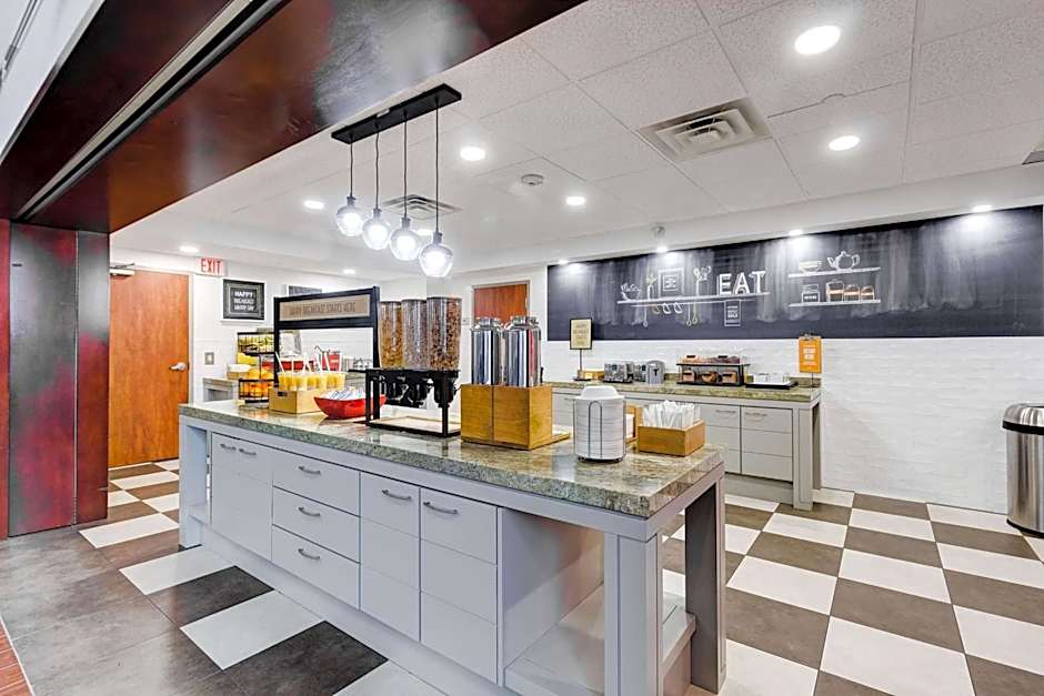 Hampton Inn & Suites By Hilton Hamilton-Brantford