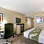 Quality Inn & Suites Bel Air I-95 Exit 77A
