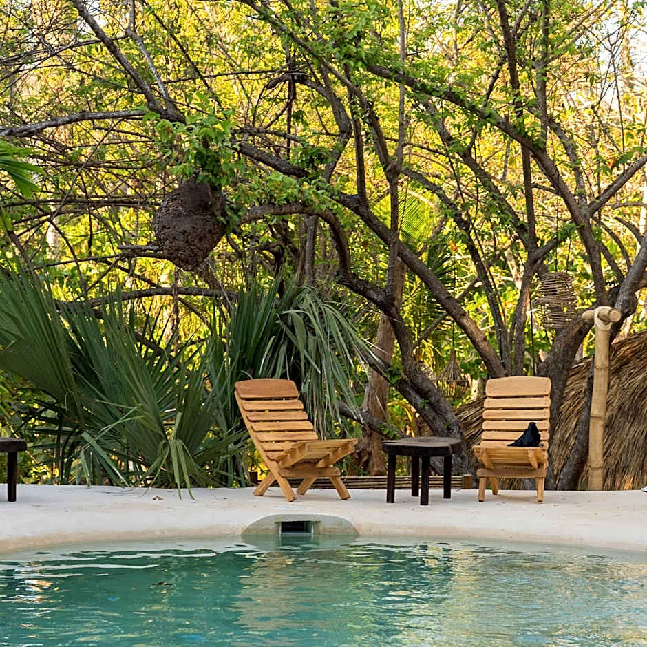 COCOS HOTEL