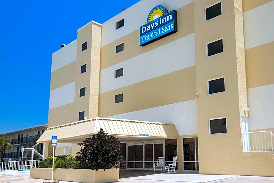 Days Inn by Wyndham Daytona Oceanfront