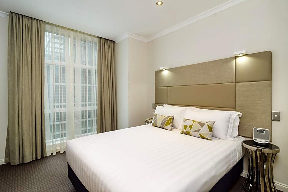 Clarion Suites Gateway