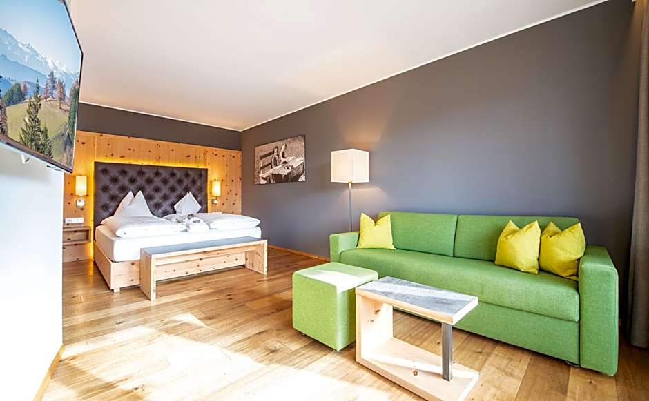 Hotel DAS ROYAL in Obereggen