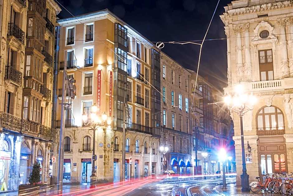 Petit Palace Arana Bilbao