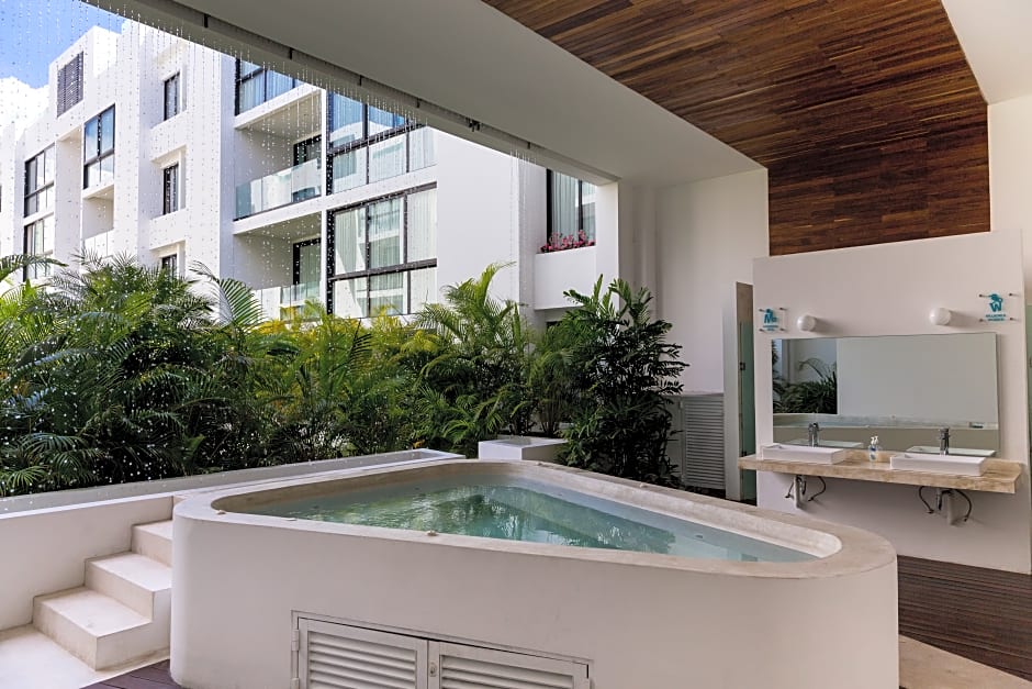 Anah Luxury Condos by Baitna