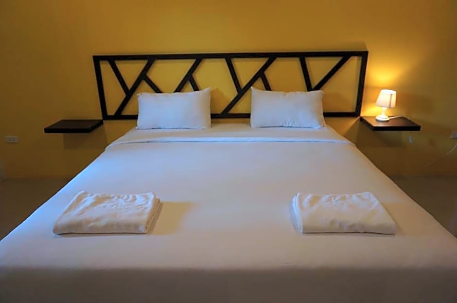 Somsamai Style Apartment