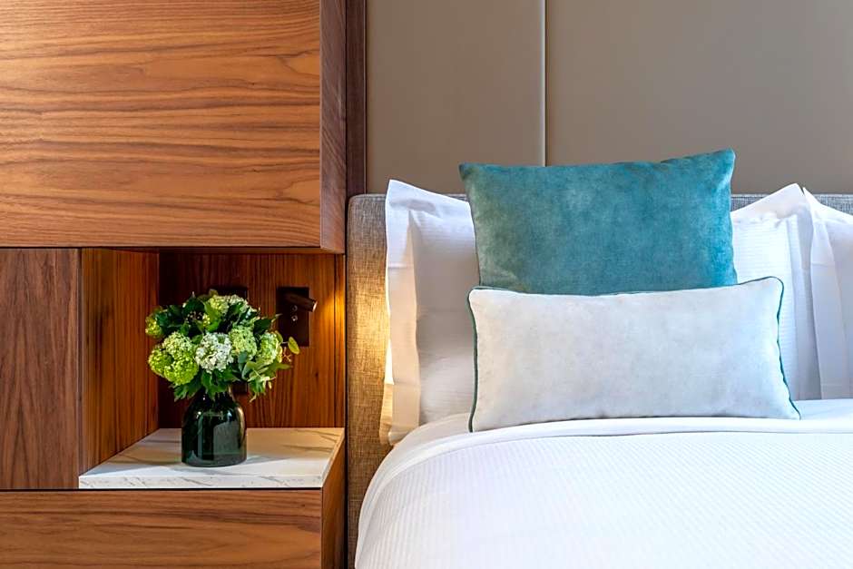 InterContinental Paris Champs Elysees EtoileBy IHG