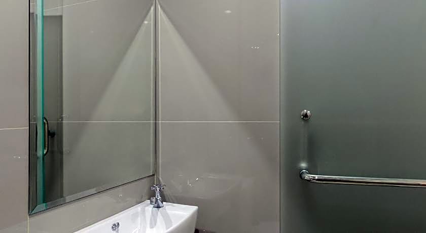 RedDoorz near Mall SKA Pekanbaru