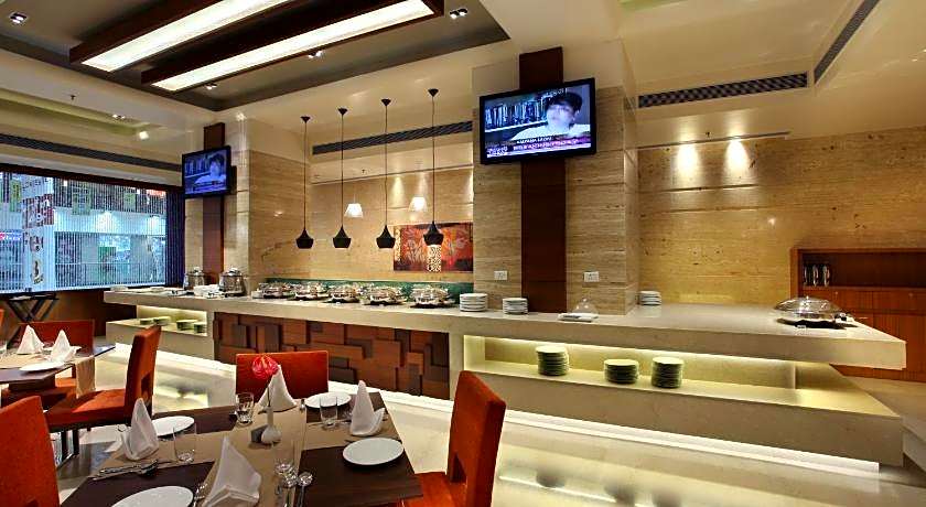 Mahagun Sarovar Portico Suites Ghaziabad