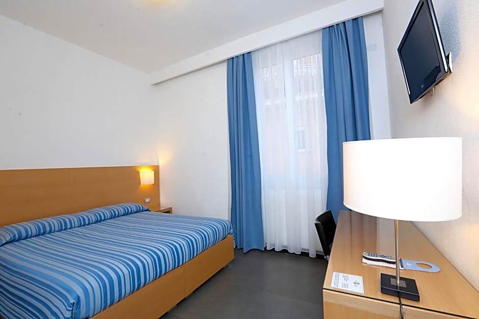 Hotel Genova