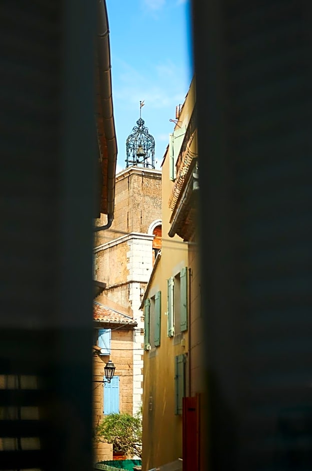 La Grande Maison De Nans