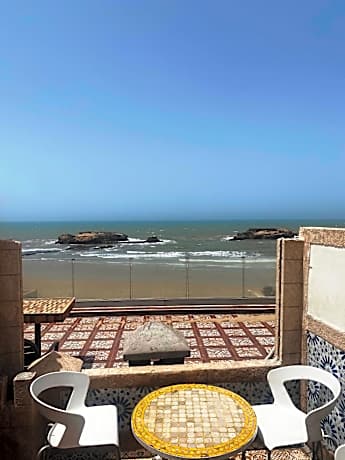RIAD Tamazouzt
