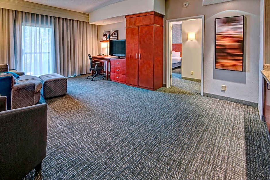 Courtyard by Marriott Memphis Southaven