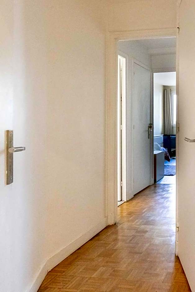 Paris City - Spacious 3 rooms flat for families - 3 minutes from metro station