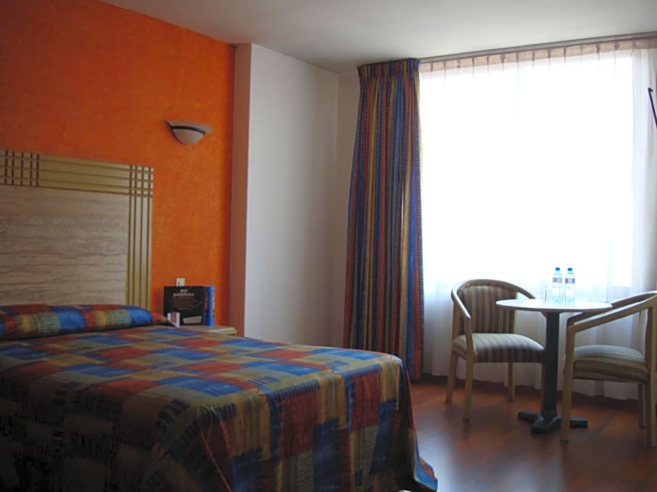 Hotel Cervantes