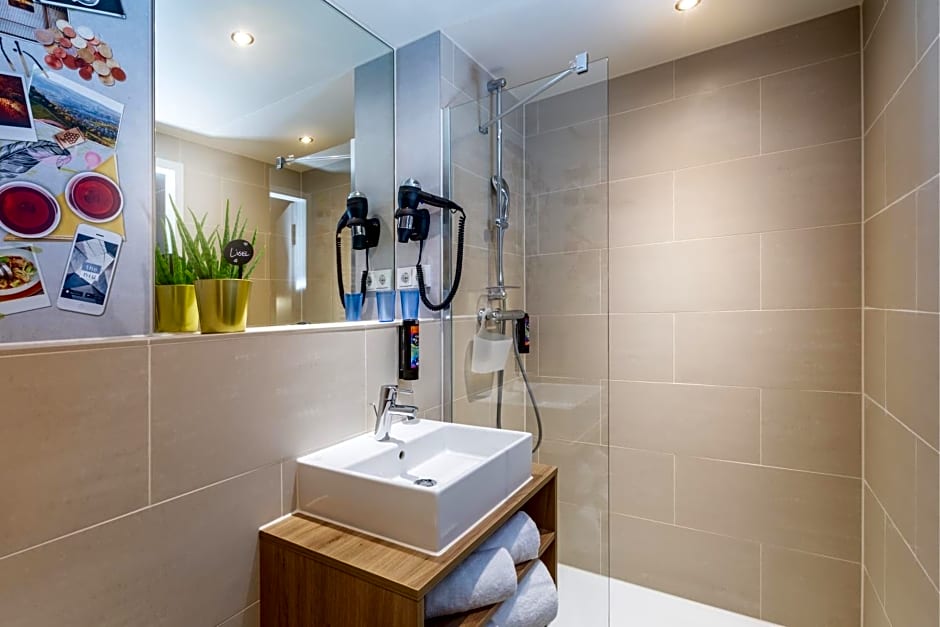 Holiday Inn - the niu, Mesh Stuttgart Messe By IHG