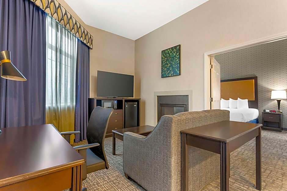 Best Western Plus Grant Creek Inn